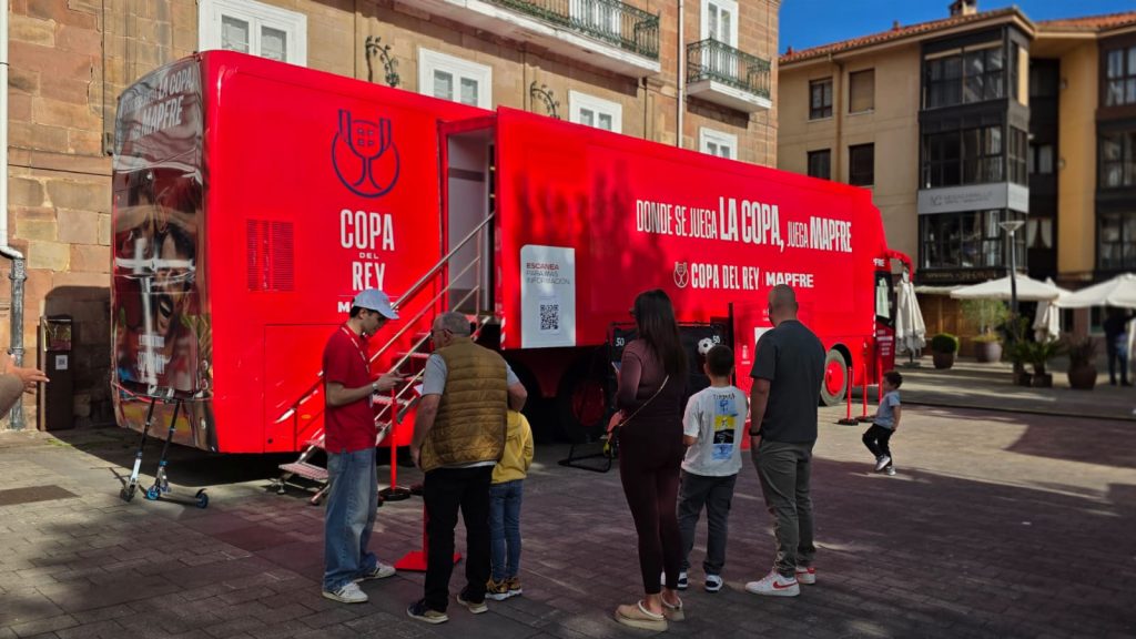 Llevamos el espíritu de la Copa del Rey MAPFRE a pie de calle, donde la marca se vive de verdad.
