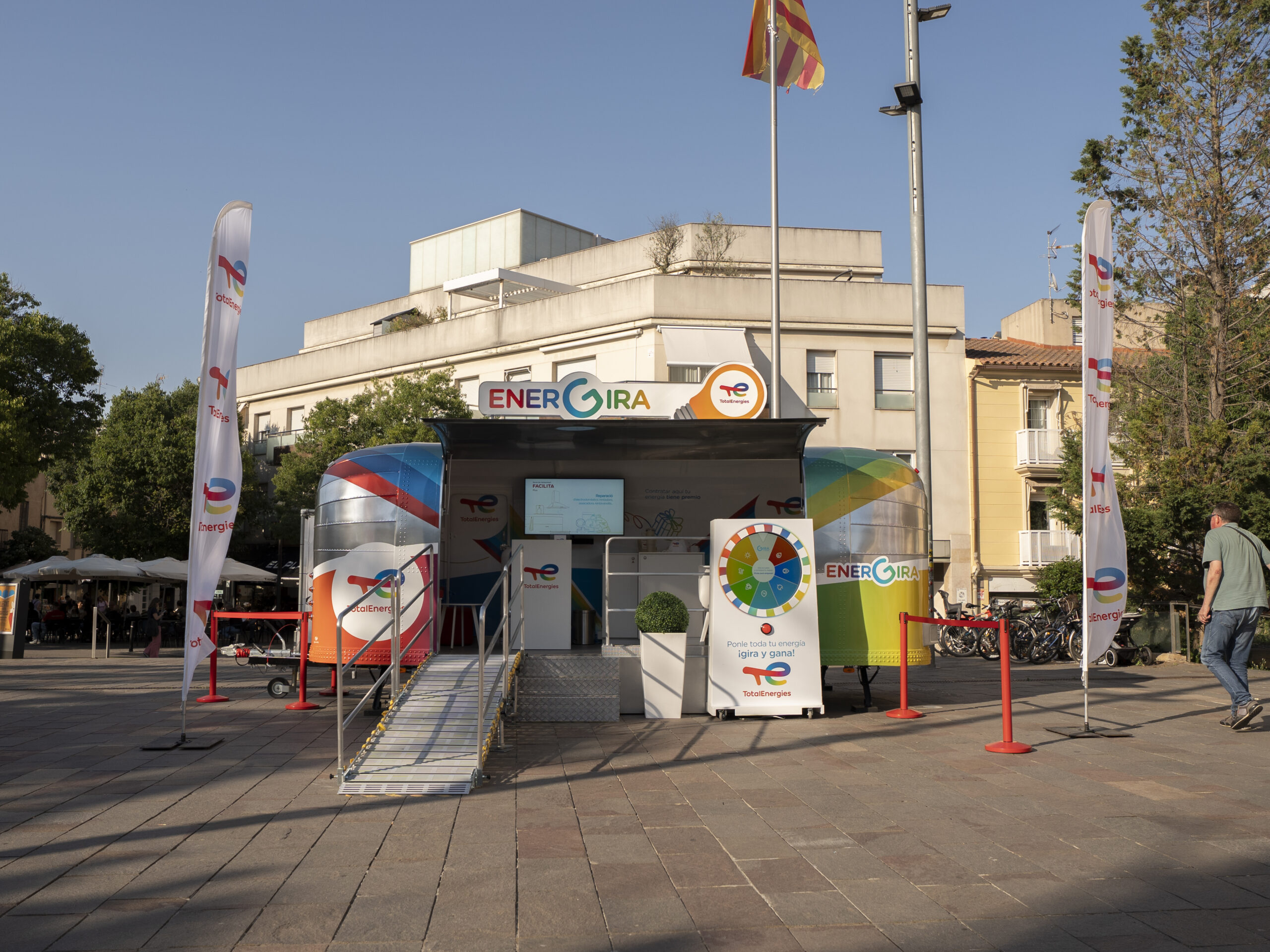 Una campaña móvil convierte cada parada en un punto de contacto directo y permite a la marca estar presente allí donde se encuentra su público.